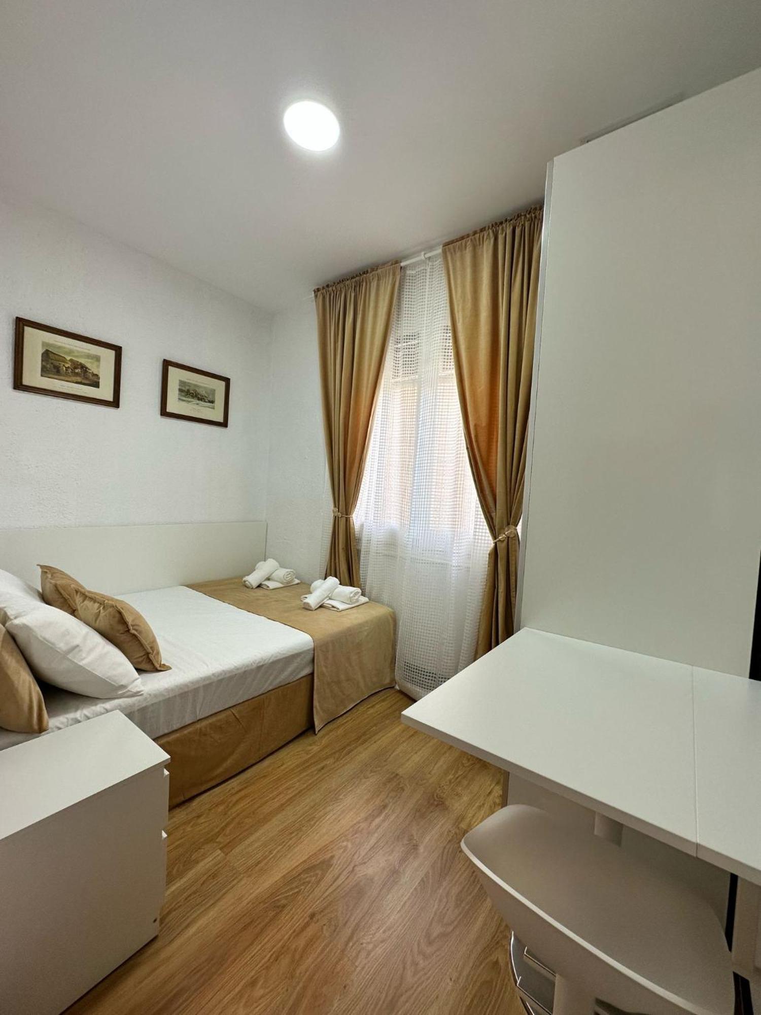 Mi Casa Es Tu Casa * L’Hospitalet de Llobregat